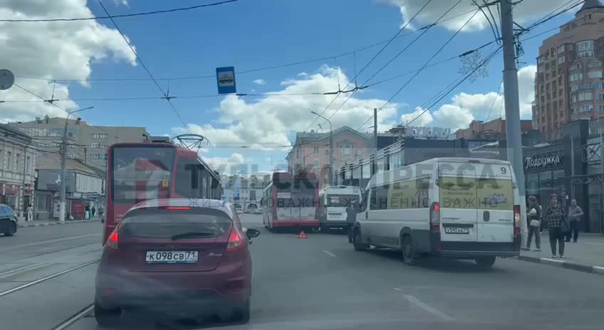 ДТП блокирует движение трамваев в Краснодаре