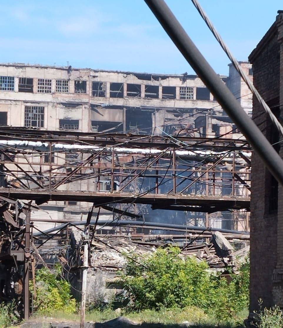 Фото последствий обстрелов прифронтового Торецка  бывшего Дзержинска  Донецкой области.