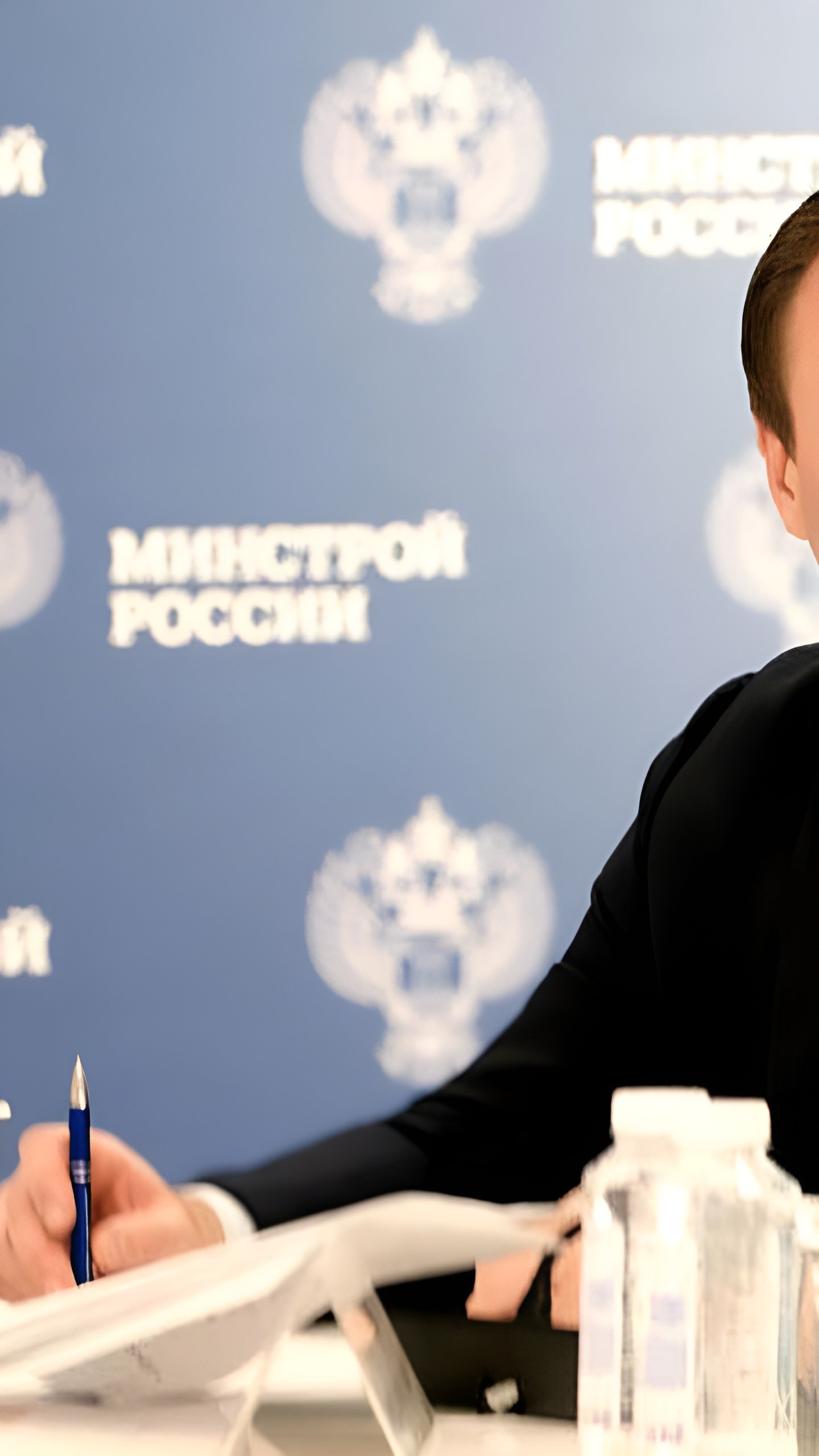 Министр Ирек Файзуллин обсудил национальные приоритеты строительства на форуме «Строим Россию!»