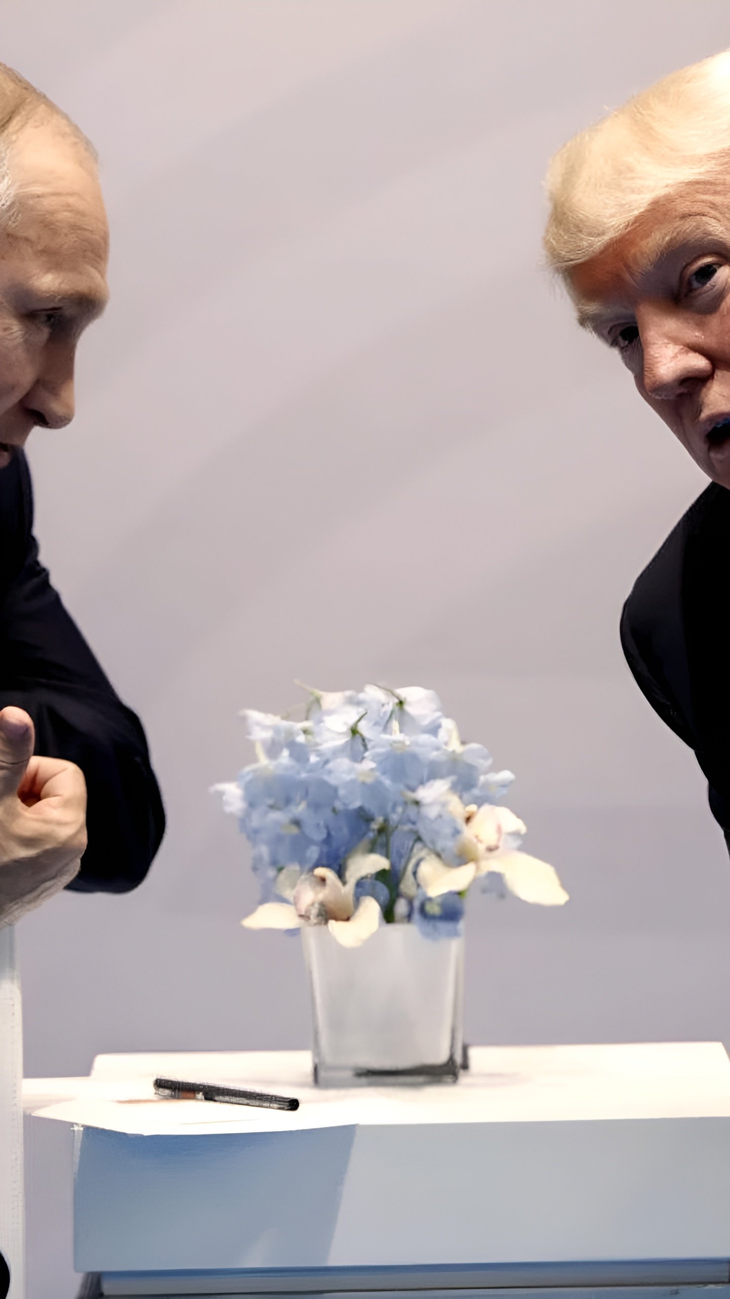 Песков опроверг сообщения о тайных переговорах Трампа с Кремлем