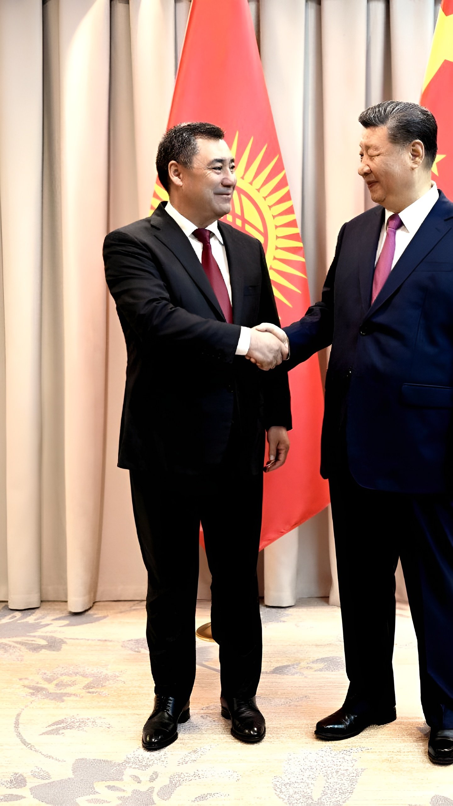 Президенты Кыргызстана и Китая обсудили стратегическое партнерство в Астане
